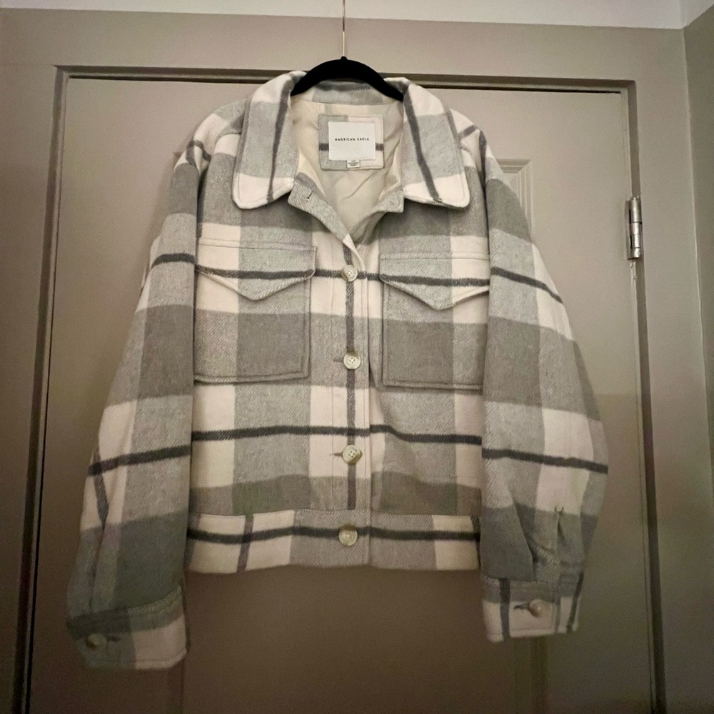 American Eagle Plaid Grey & White Cropped Jacket - Picture 2 of 6
